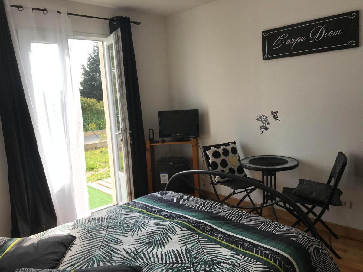Chambre En Ardeche Du Sud Saint-Remèze Kültér fotó